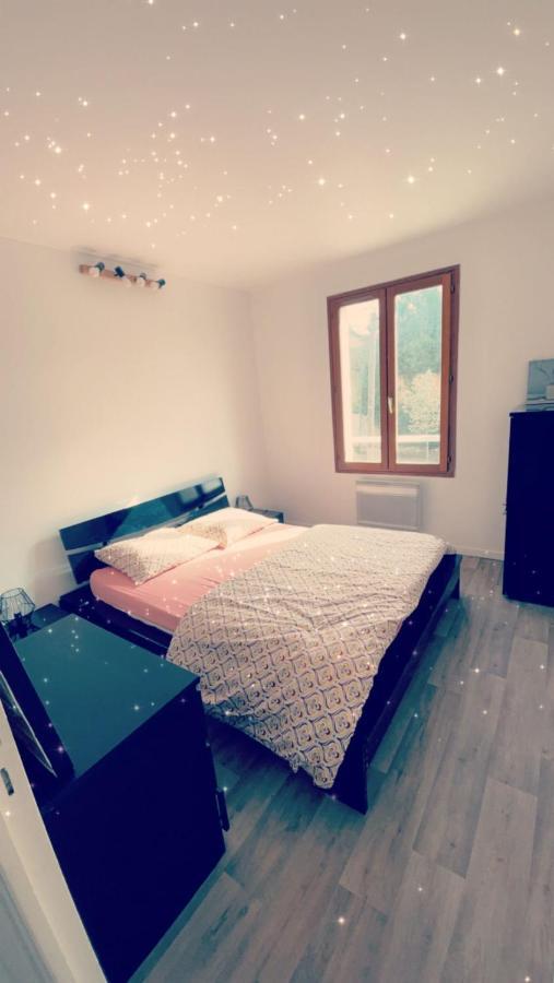 Appartement Lagny Sur Marne Disneyland Paris Exterior photo